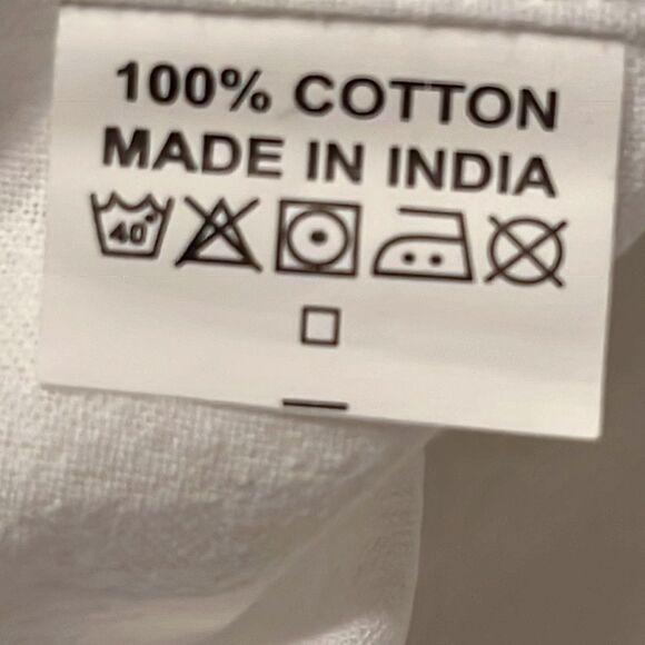 Embroidered DG Collections 100% Cotton 27"x27" Flour “B” Monogram Towel - Picture 7 of 7